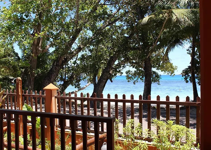 Blue House Baie Lazare (Mahe)